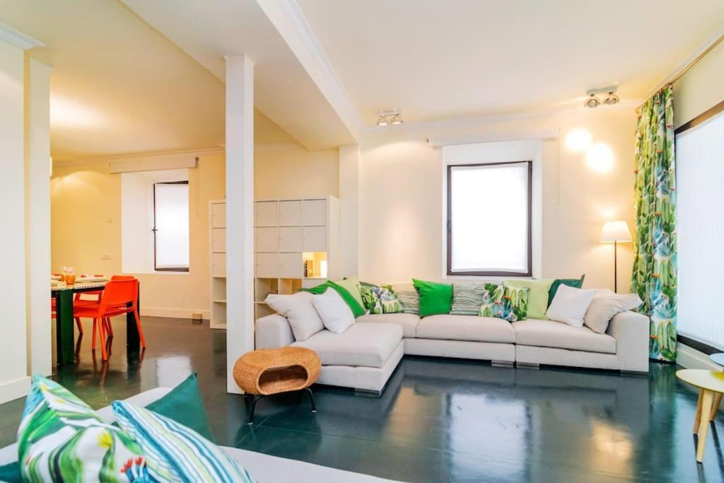 Apartamento Caprichoso Loft junto Teatro Real - Madrid Centro by Batuecas Exterior foto